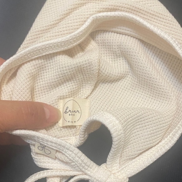 Cozy Cream Kids Bonnet - Picture 2 of 5